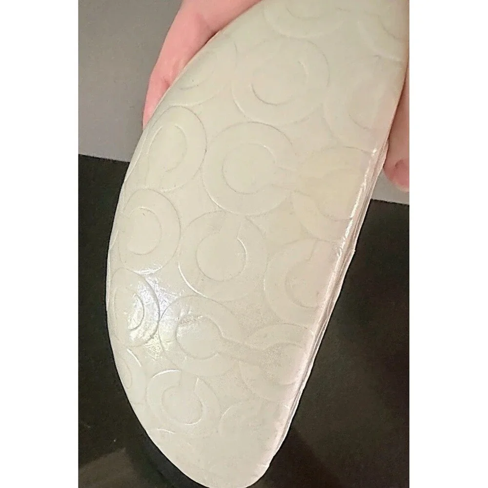 COACH Eyeglass / Sunglass Hard Clamshell Case White Signature “C” Logo 6.5x3